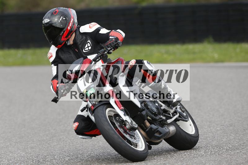 /53 16.09.2025 Track Day Domi Aegerter ADR/Gruppe gruen/7